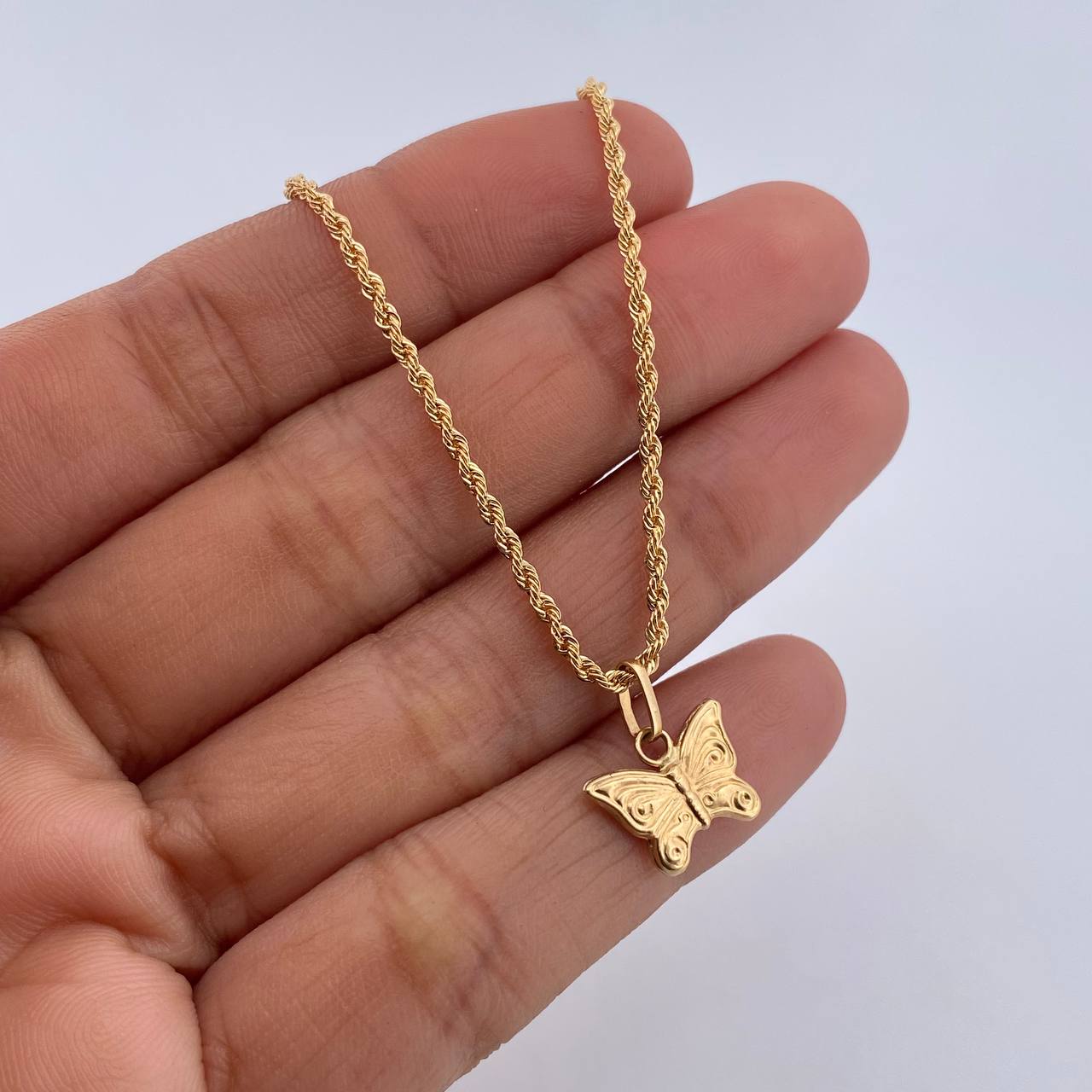 Set Cadena Lazo 1.85gr /50cm / 1.6mm + Dije Mariposa 0.6gr / 1.4cm Troquelado Oro Amarillo 18K (Oferta) &