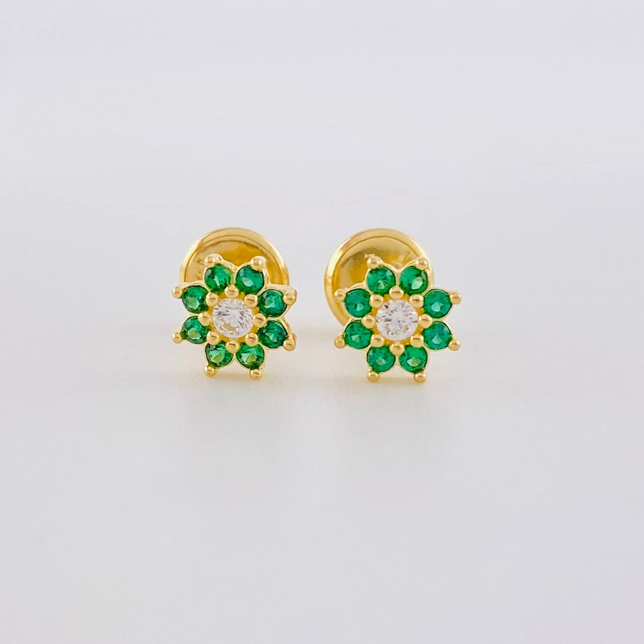 Topos Flor Ocho Petalos 0.85g / 6.3mm Oro Amarillo 18K