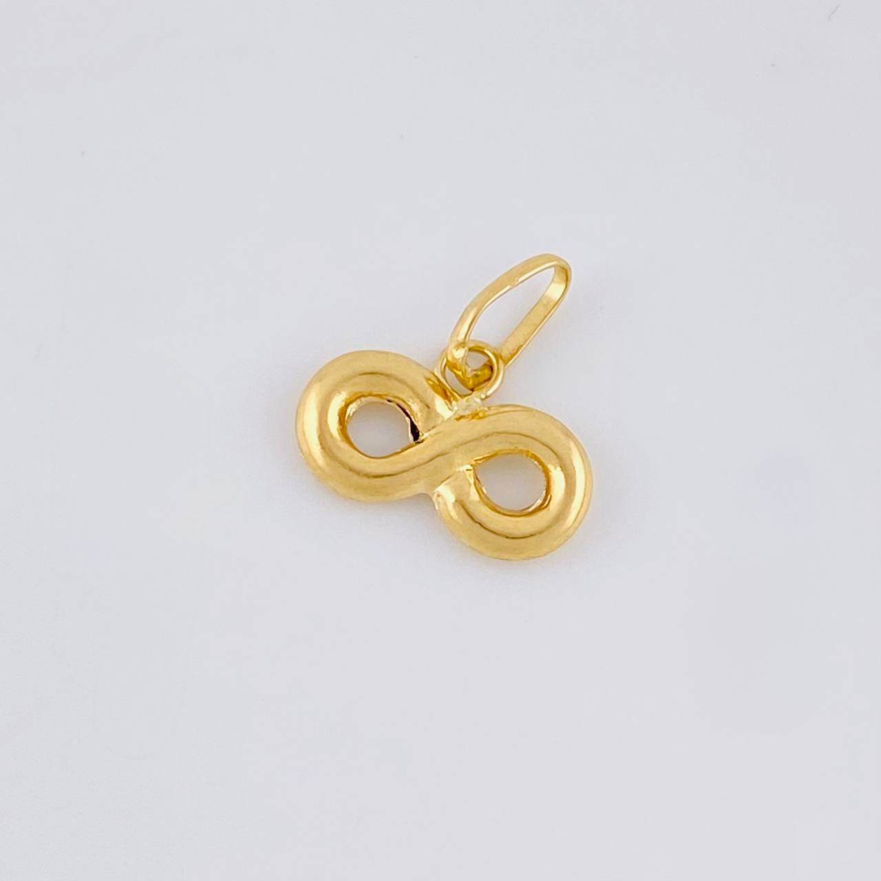 Dije Infinito 0.25g / 1cm Oro Amarillo 18K