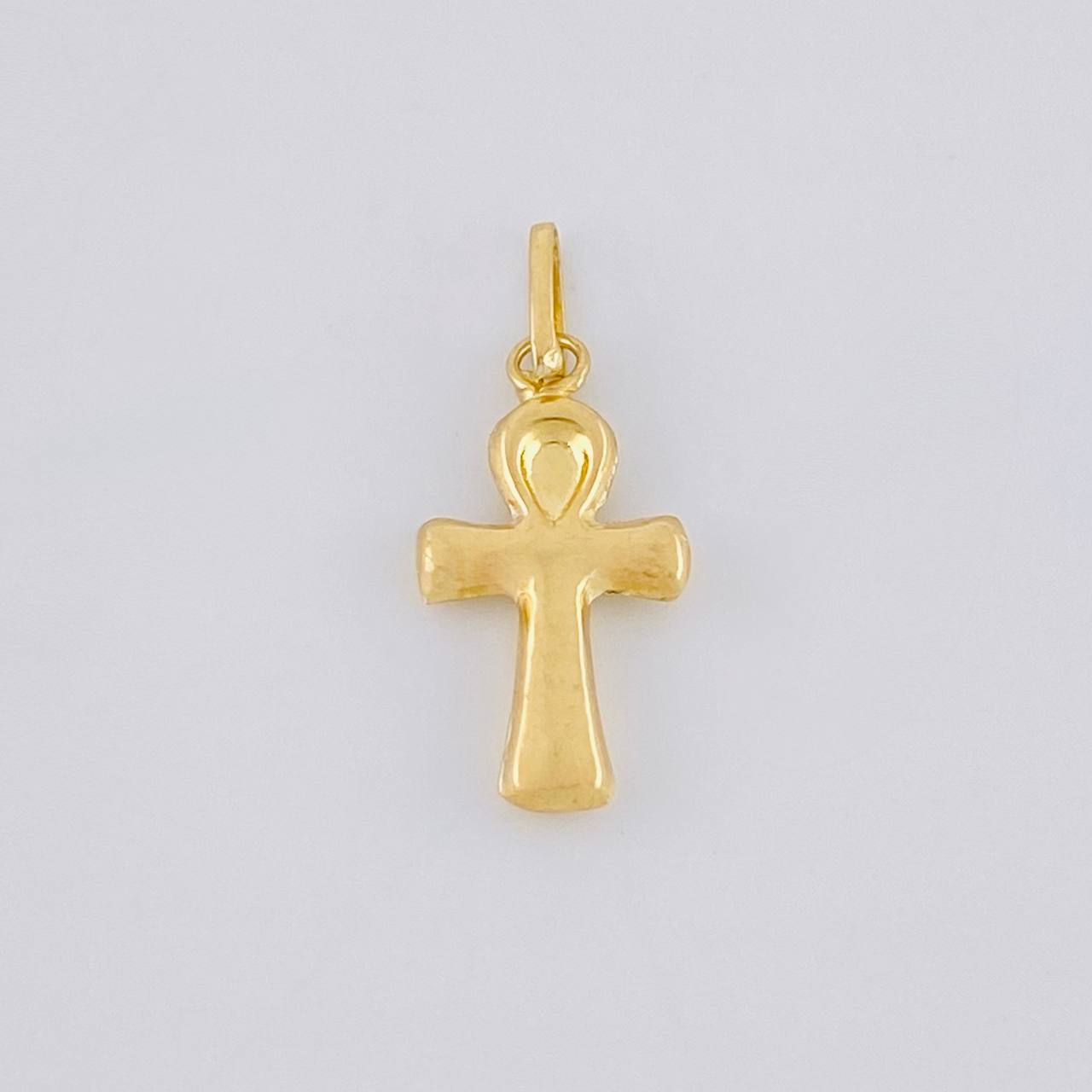 Dije Cruz Lisa Egipcia 0.35g / 1.8cm Oro Amarillo 18K