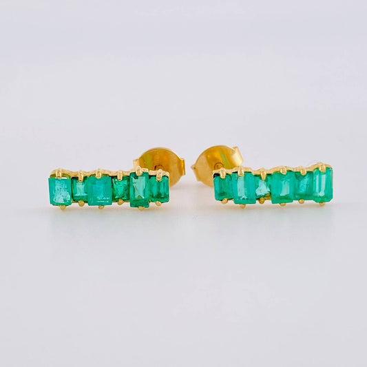 Topos Linea Cuadrada Esmeraldas 2 Qts 1.9gr / 1.3cm / Oro Amarillo 18K