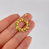 Dije Hojas en Espiral 2.9gr / 3cm / Esmeraldas 18pts Oro Amarillo 18K (Joya)