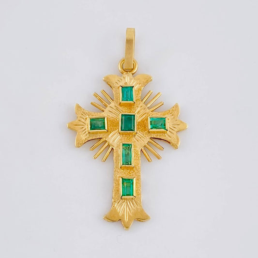 Dije Crúz De Altar 1.75gr / 3cm / Esmeraldas 60pts Oro Amarillo 18K (Joya)