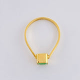 Anillo Solitario Cubo 2.4gr / T7 1/4 / Esmeraldas 55Pts Oro Amarillo 18K
