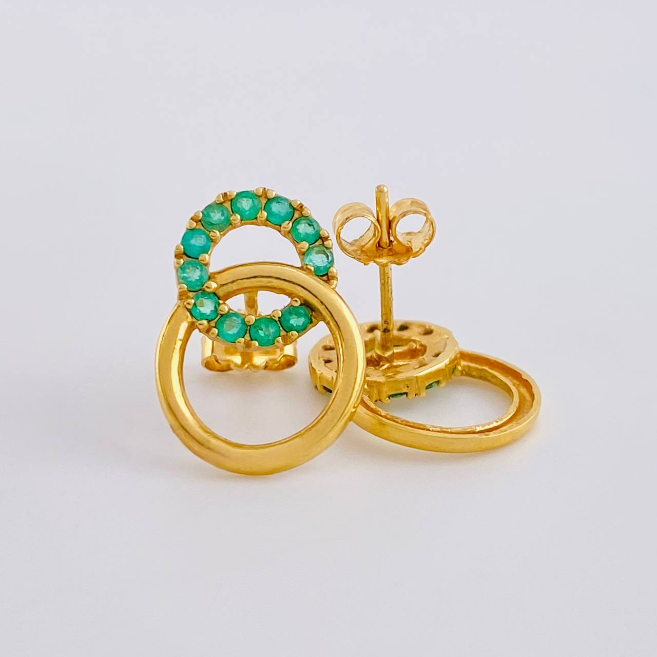 Topos Aros Superpuesto 3.2gr / Esmeraldas 84pts Broche Mariposa Oro Amarillo (Joya)