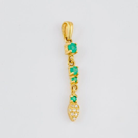 Dije Hoja Colgante Esmeraldas 41pts - Diamantes 10pts 2gr / 3.7cm / Oro 18K