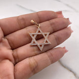Dije Estrella De David 2.9gr / 3.4cm / Circones Blancos Oro Rosa 18K $