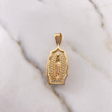 Dije Virgen Guadalupe 4.65gr / 3.8cm / Circones Verdes Fucsias Oro Amarillo 18K $