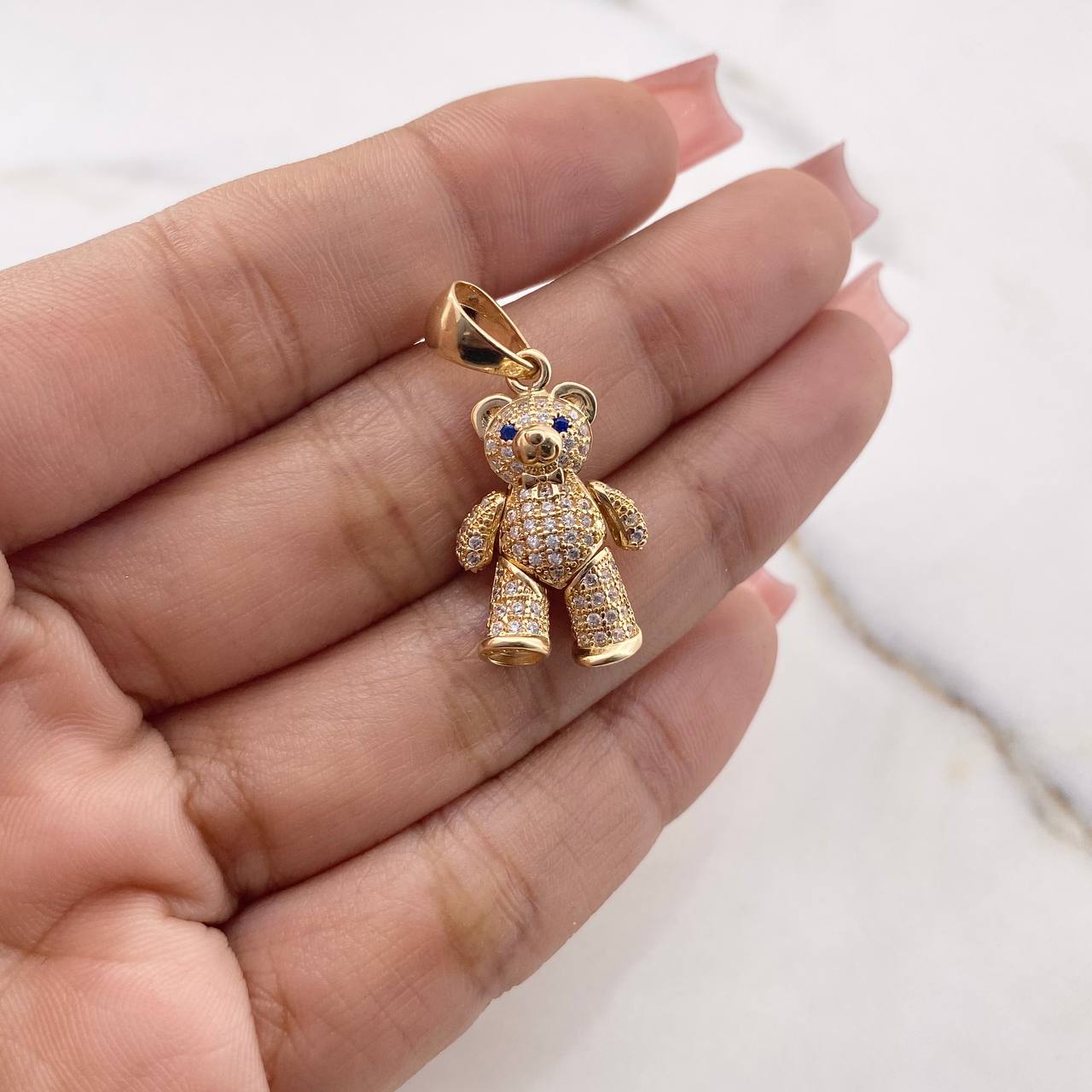 Dije Oso Articulado 4.75gr / 2.9cm / Circones Blancos Azules Oro Amarillo 18K $