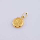 Dije Letra M 0.4 g / 1.6 cm 18K