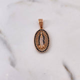 Dije Virgen Guadalupe 3.45gr / 3.1cm / Circones Negros Blancos Oro Rosa 18K $