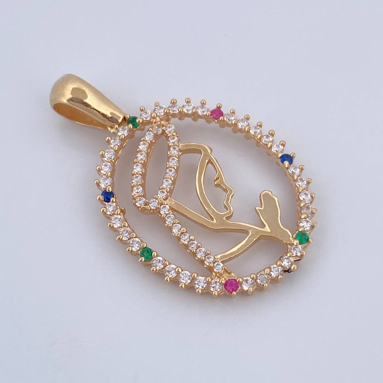 Dije Virgen María 2.85gr / 3.1cm / Oro 18K $