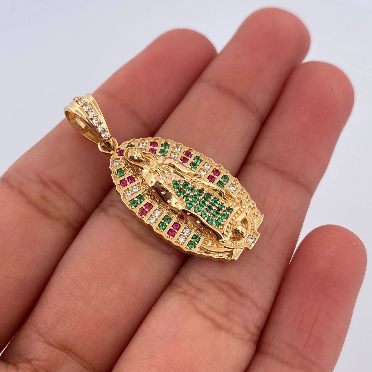 Dije Virgen Guadalupe 5.55gr / 3.4cm / Oro 18K $