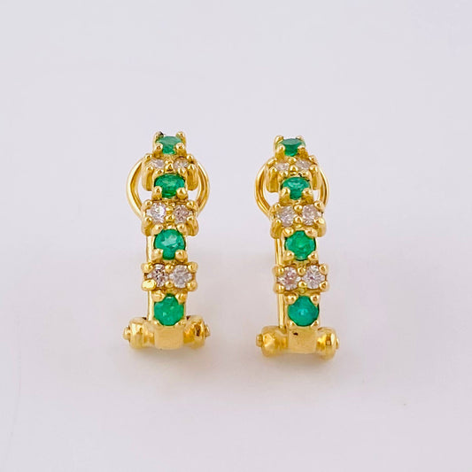 Candongas Omega Puntos Salteados Esmeralda 26pts Diamantes 16pts 3.05gr / 1.5cm / Oro Amarillo 18K