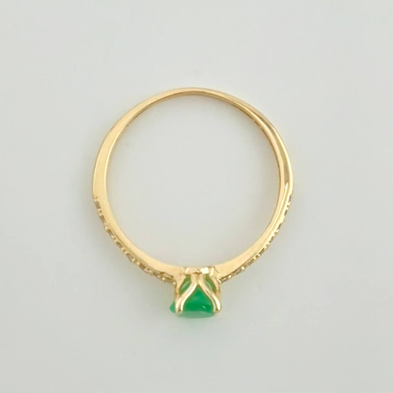 Anillo Solitario 4 Garras Esmeraldas 5pts .diamantes 3 Dts 1.4g / T7 Oro Amarillo 18K