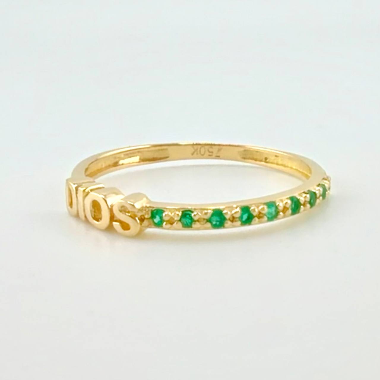 Anillo Dios Esmeraldas 14pts  1.2g / T5 1/2 Oro Amarillo 18K