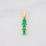 Dije Trio de Lagrimas Esmeraldas 60pts 0.9g / 2.2cm Oro Amarillo 18K