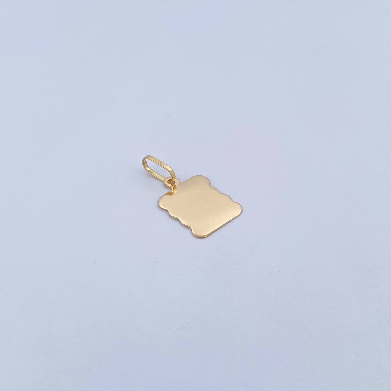 Dije Placa Pergamino 0.8gr / 2.2cm - 1.4*1.2cm / Plana Oro Amarillo 18K &