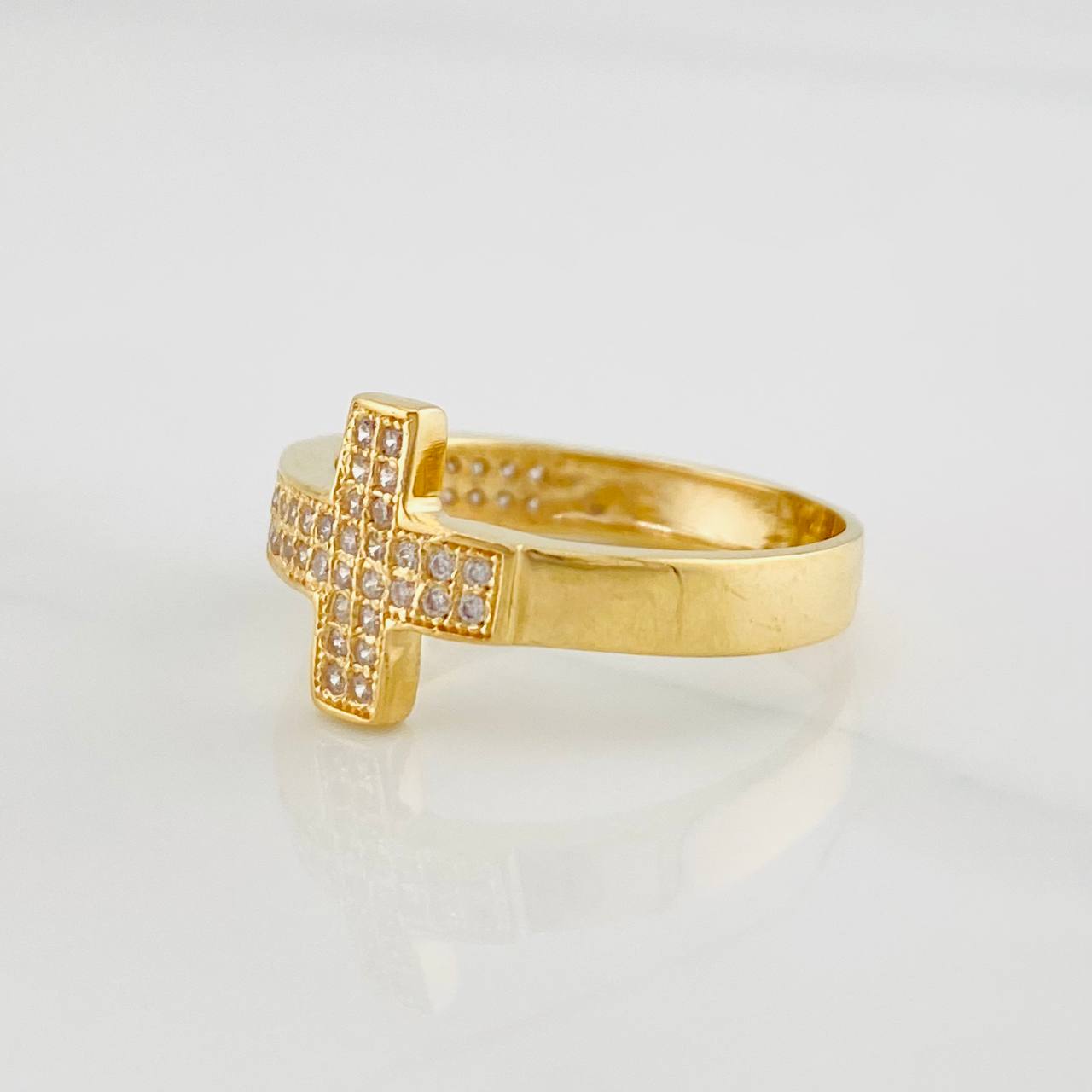 Anillo Cruz 3.1g / T7 Oro Amarillo 18K