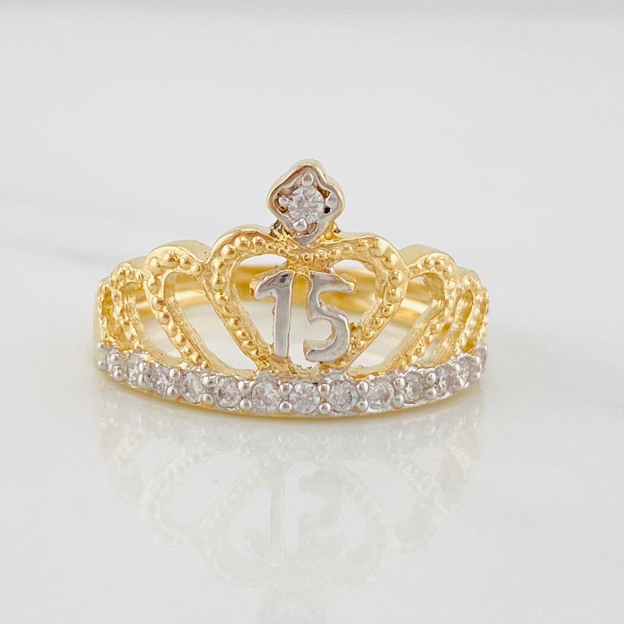 Anillo Corona 15's 3.85g / T7 1/2 Dos Oros Amarillo Blanco 18K