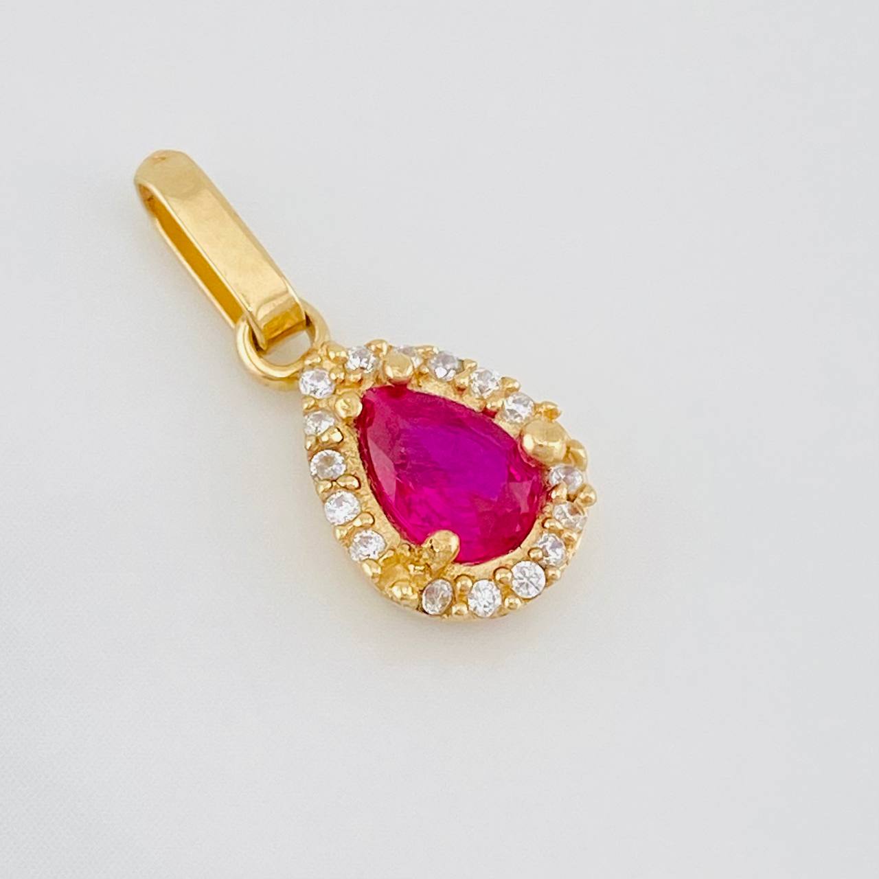 Dije Gota 1.2g / 1.6cm Oro Amarillo 18K