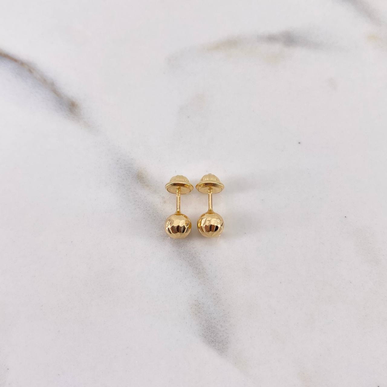 Topos Bola 0.6gr / 4mm Diamantados Oro Amarillo 18K $