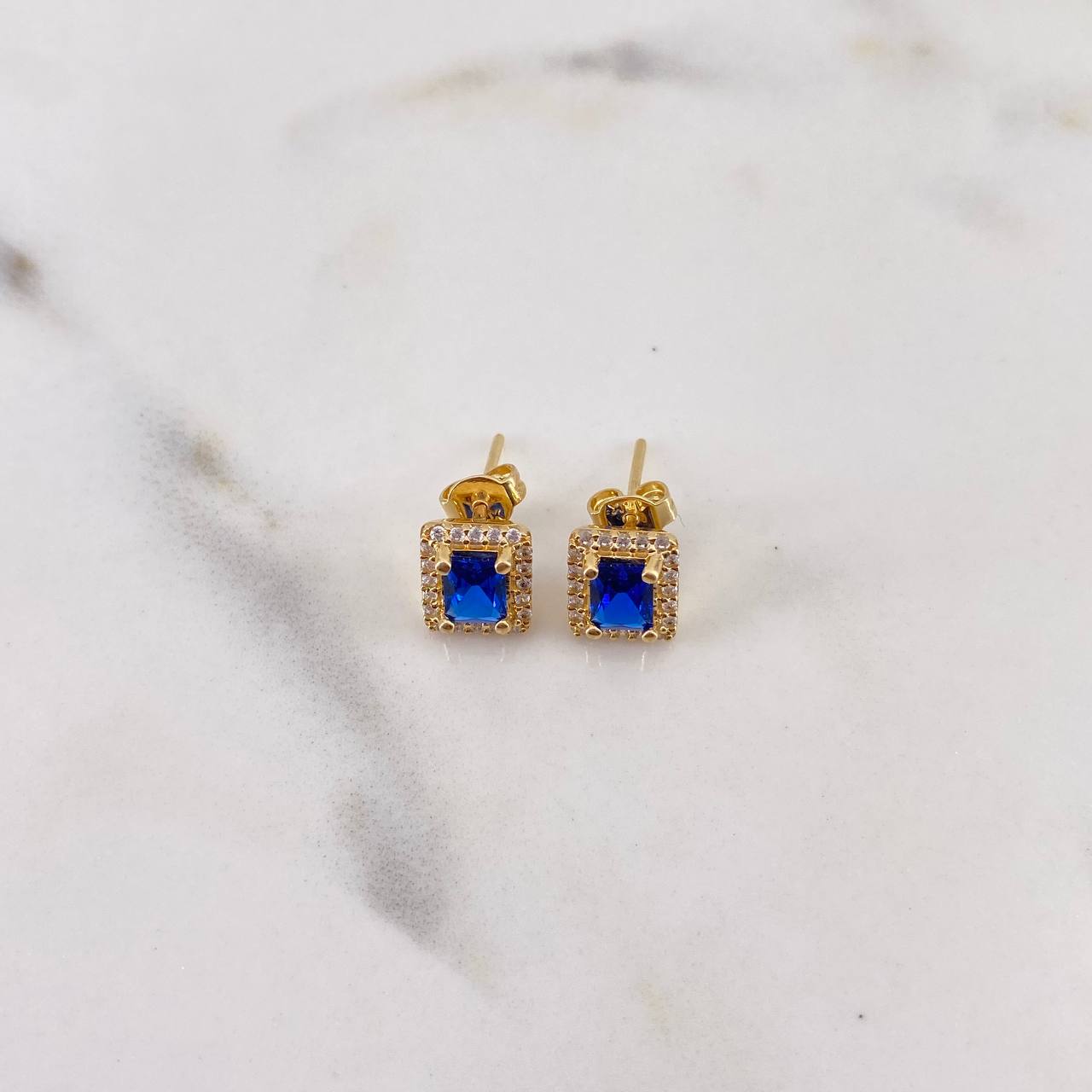 Topos Halo Cuadrado 2.4gr / Circones Azul Blancos Oro Amarillo 18K &