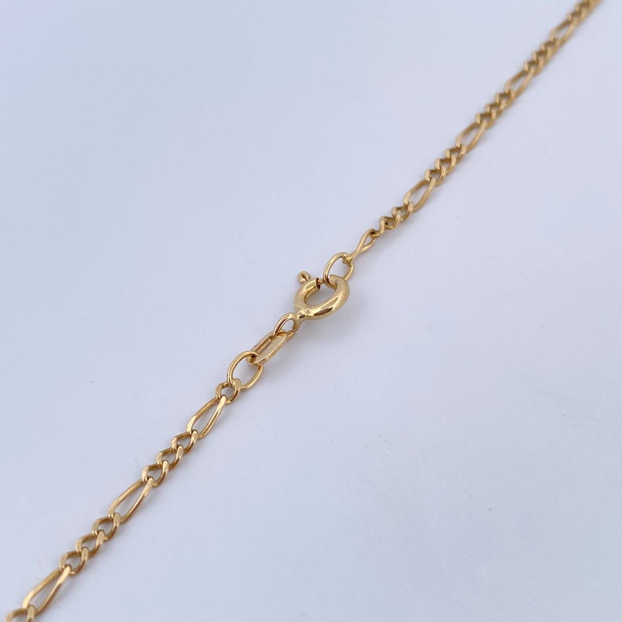 Cadena Figaro 3.45gr / 65.7cm / 2mm Oro Amarillo +0 18K $