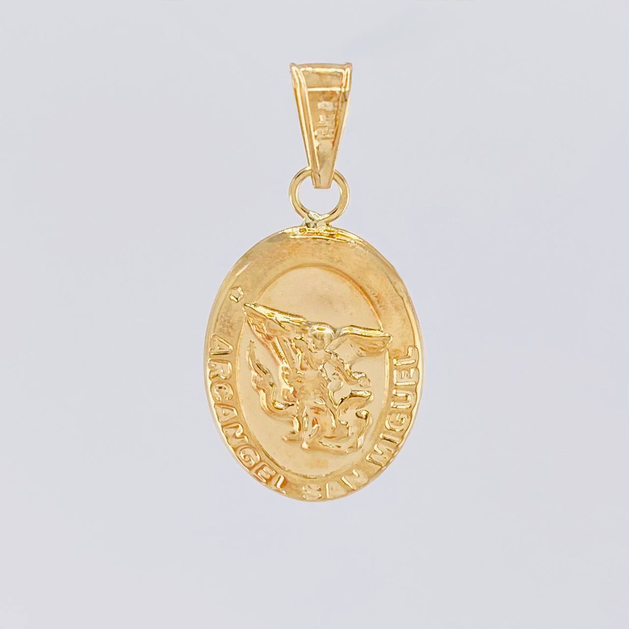 Dije San Miguel Arcangel 1.2 g / 2.6 cm Oro Amarillo 18K