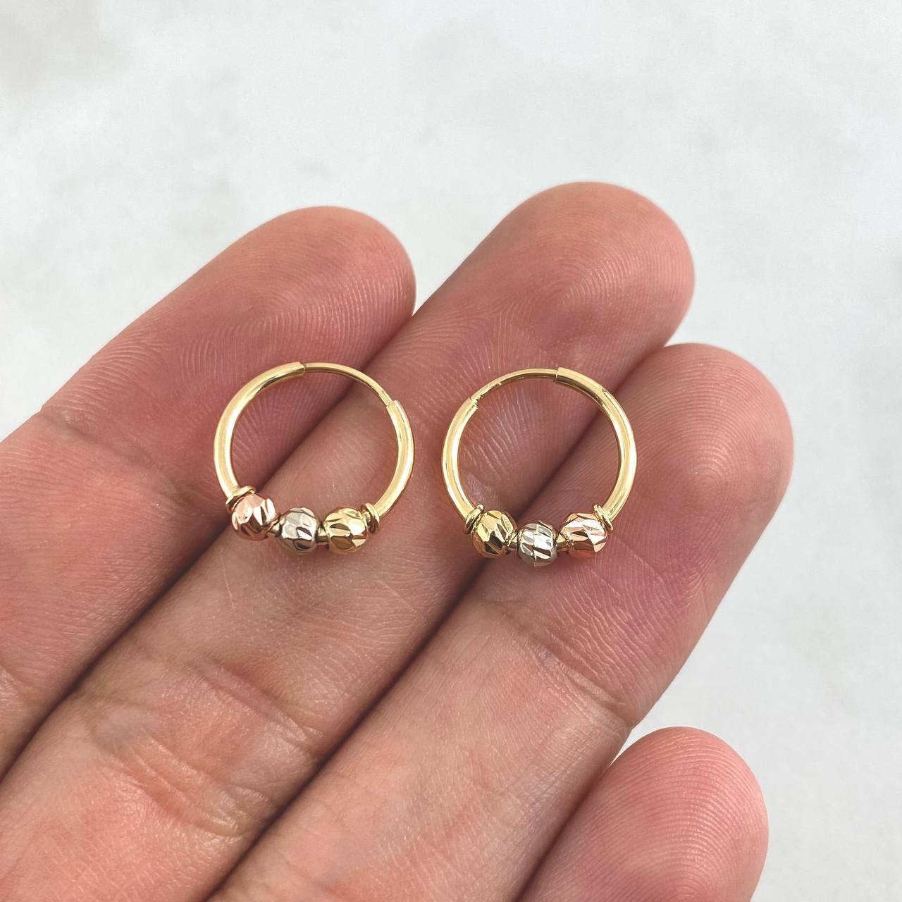 Candongas Aro 0.9gr / 1.1cm / 3mm Diamantada Tres Oros 18K