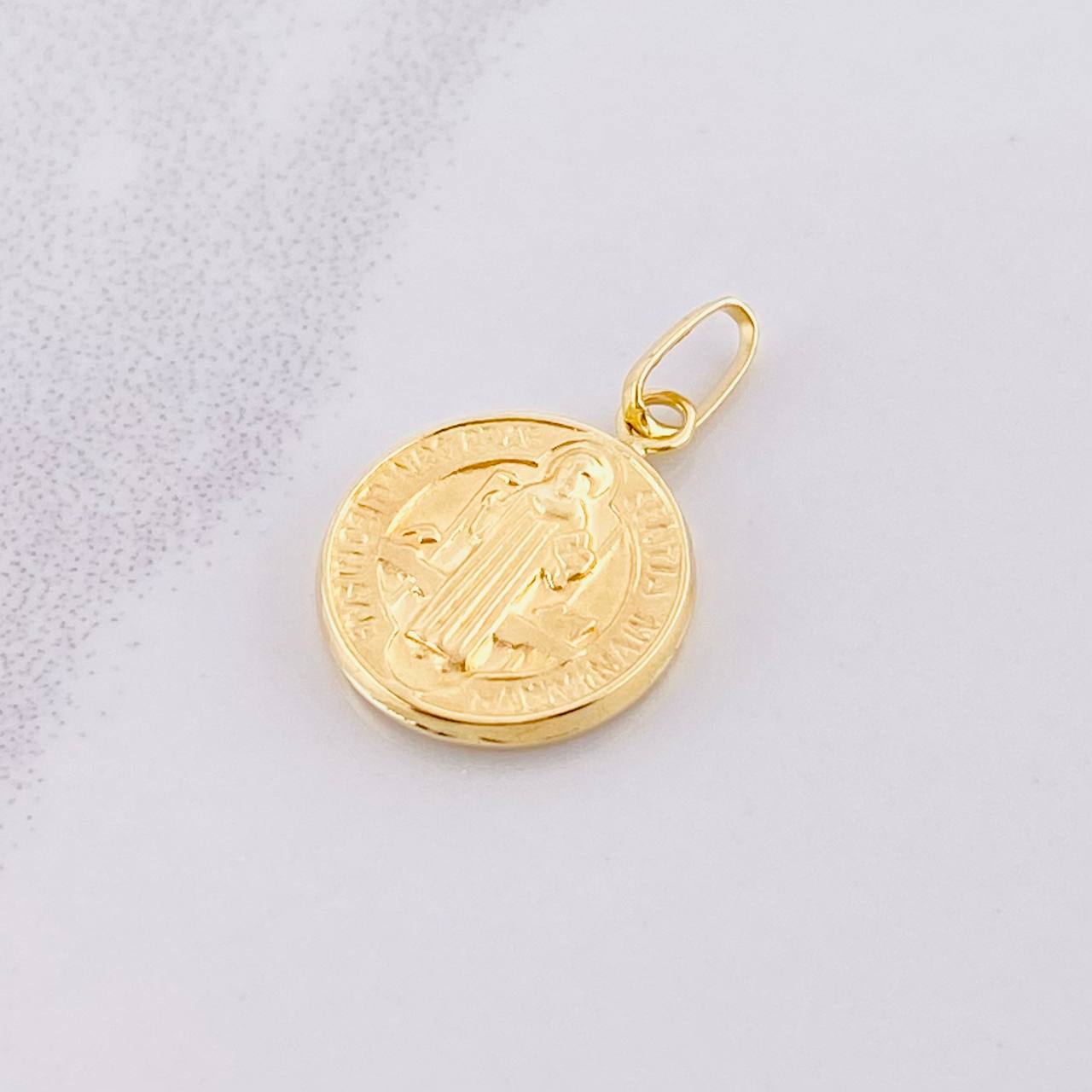 Dije San Benito 0.7g / 2cm Oro Amarillo 18K