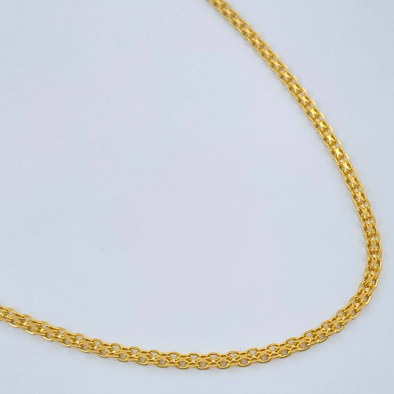Cadena China 4.55gr / 50.3cm / Oro Amarillo +1 18K &