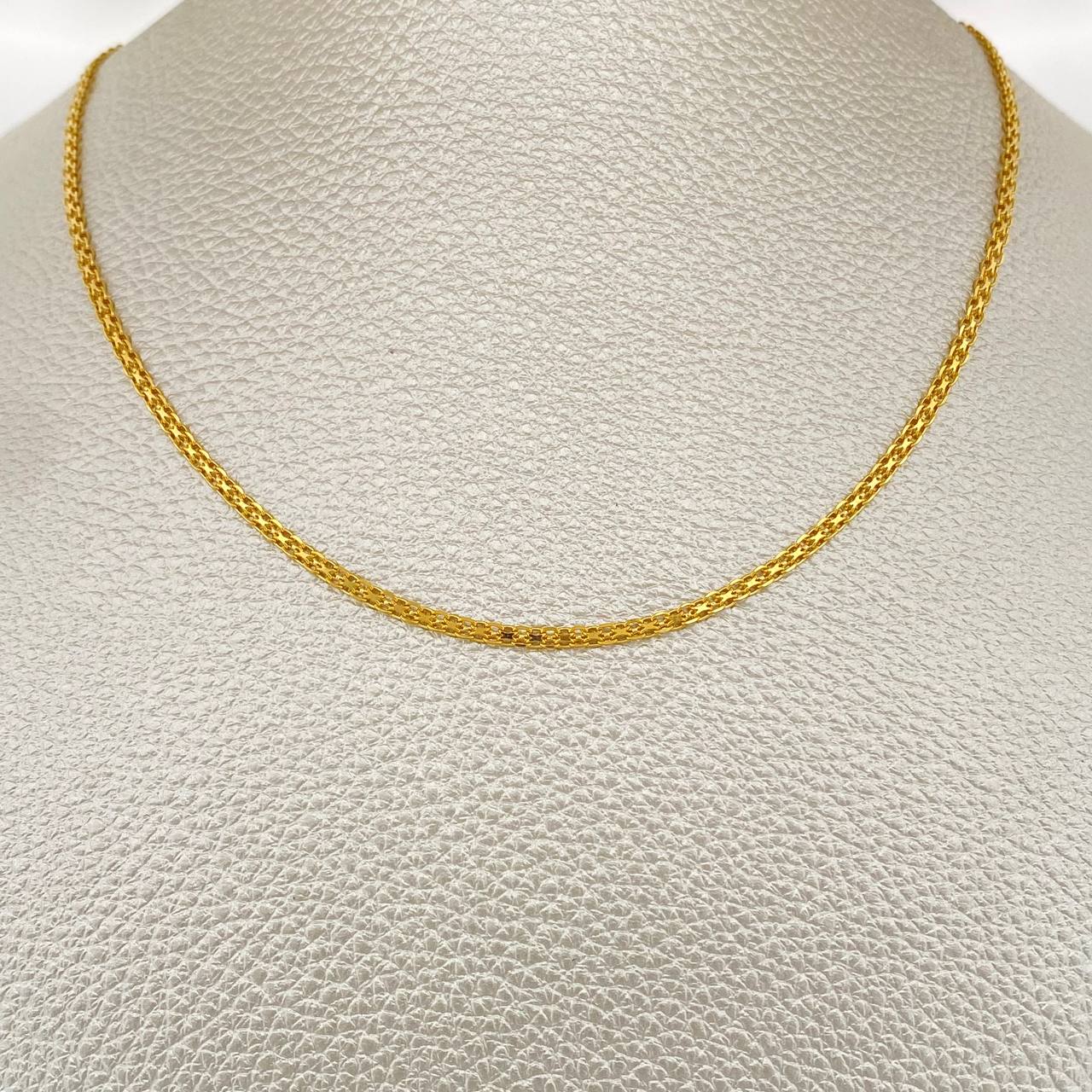 Cadena China 4.55gr / 50.3cm / Oro Amarillo +1 18K &