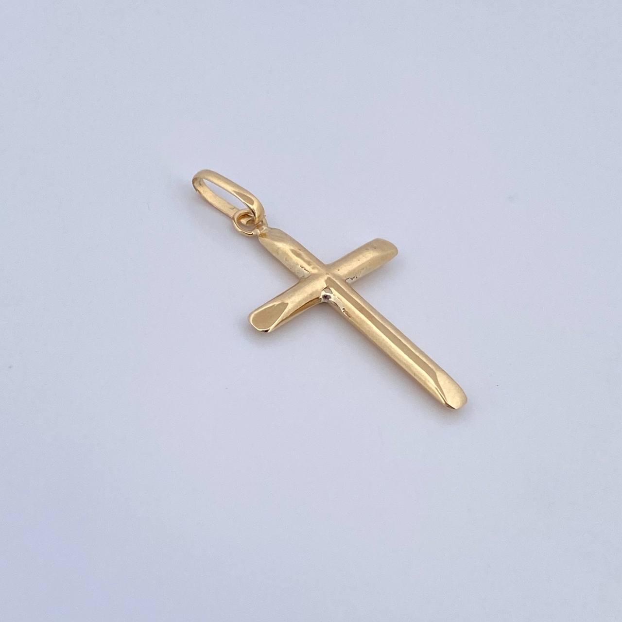Dije Cruz 0.85gr / 3.4cm / Puntas Planas Oro Amarillo 18K &