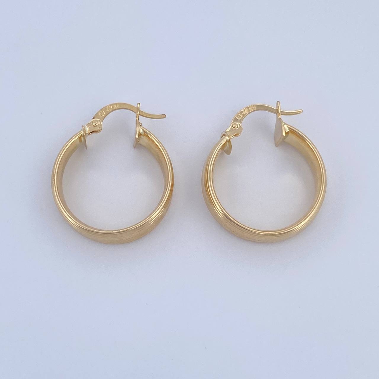 Candongas Amelia 3.2gr / 2.4cm / Rayada Oro Amarillo 18K &