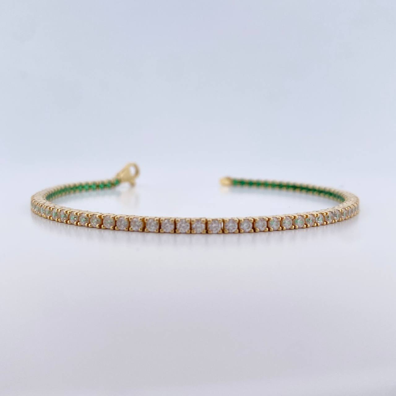 Pulso Tennis 7.5gr / 18.3cm / 2.16mm Circones Blancos Verdes Oro Amarillo 18K &