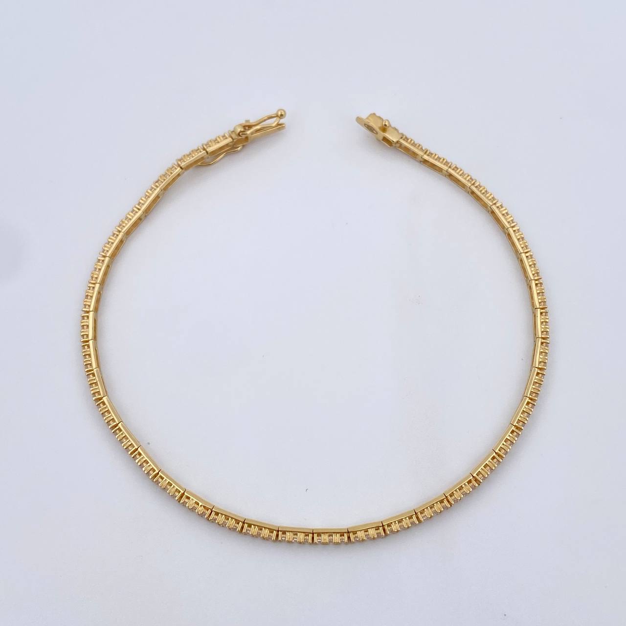 Pulso Tennis 4.25gr / 18cm / 1.8mm Circones Blancos Oro Amarillo  18K &