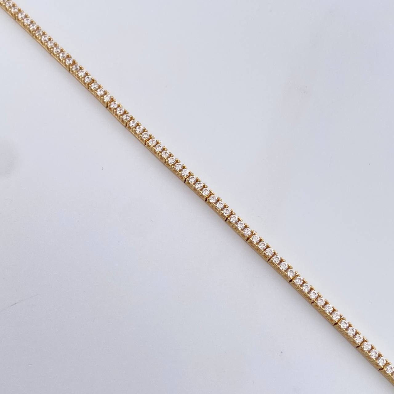 Pulso Tennis 4.25gr / 18cm / 1.8mm Circones Blancos Oro Amarillo  18K &