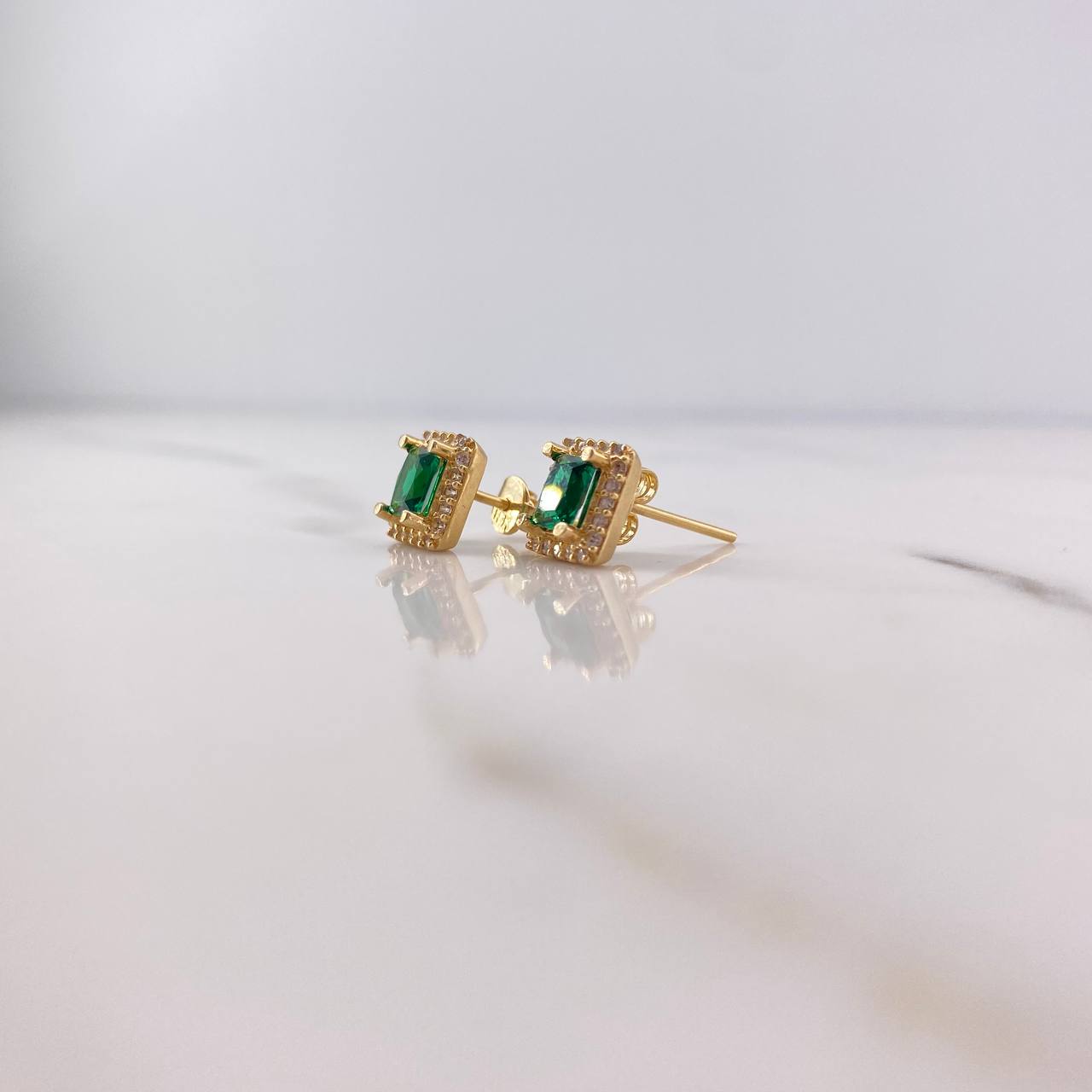 Topos Halo Cuadrado 2.55gr / 7mm Circones Blancos Verde Oro Amarillo 18K $