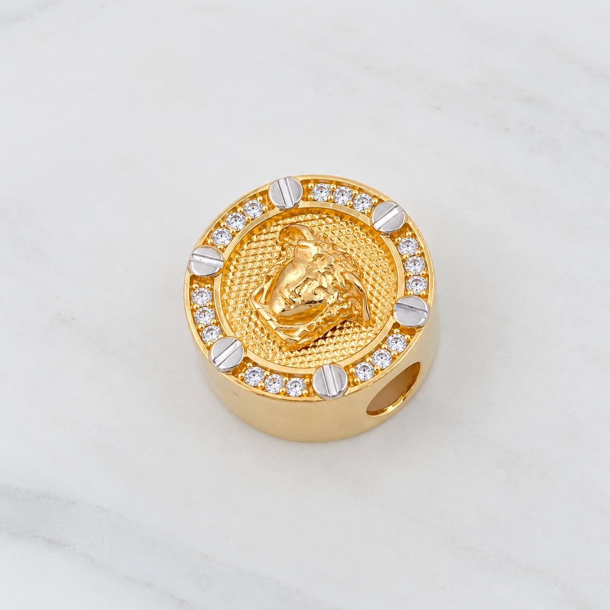 Herraje Medusa 3.55g / 1.4cm Dos Oros Amarillo Blanco 18K
