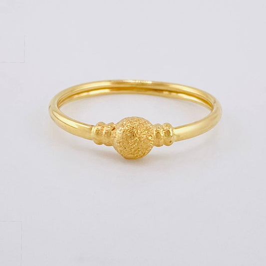 Anillo Circulo Cupula Texturizada 1.1 g / T7 Oro Amarillo 18K