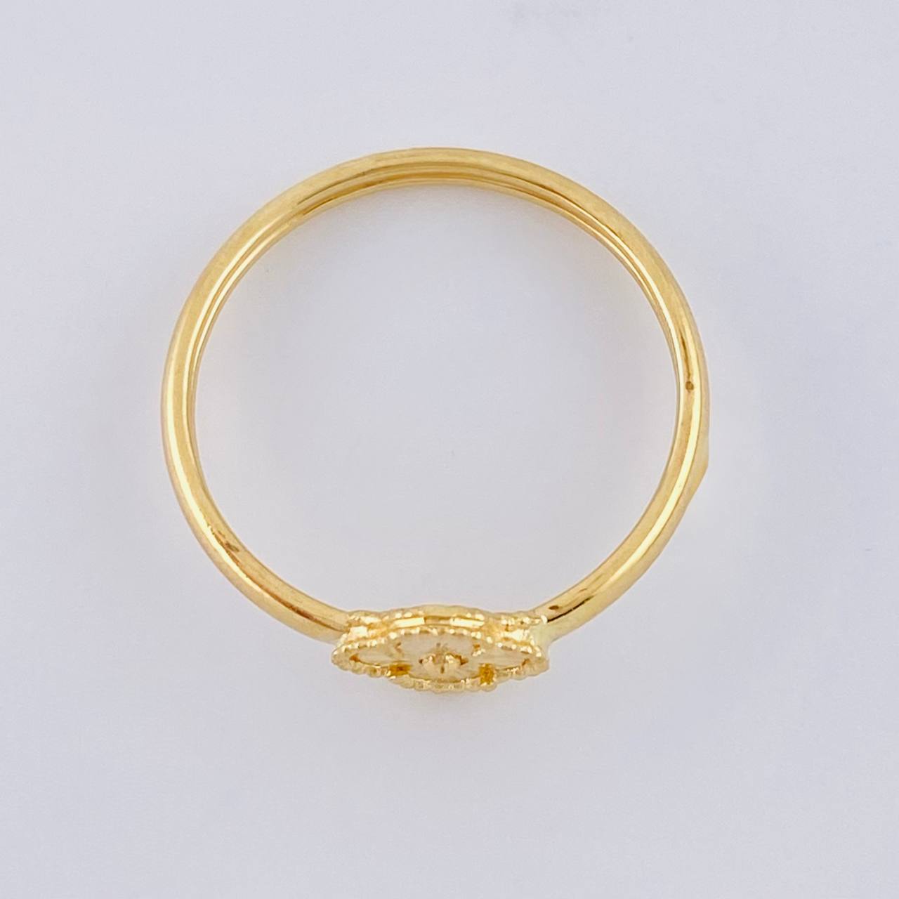 Anillo Trébol 0.95 g / T5 1/2 Oro Amarillo 18K