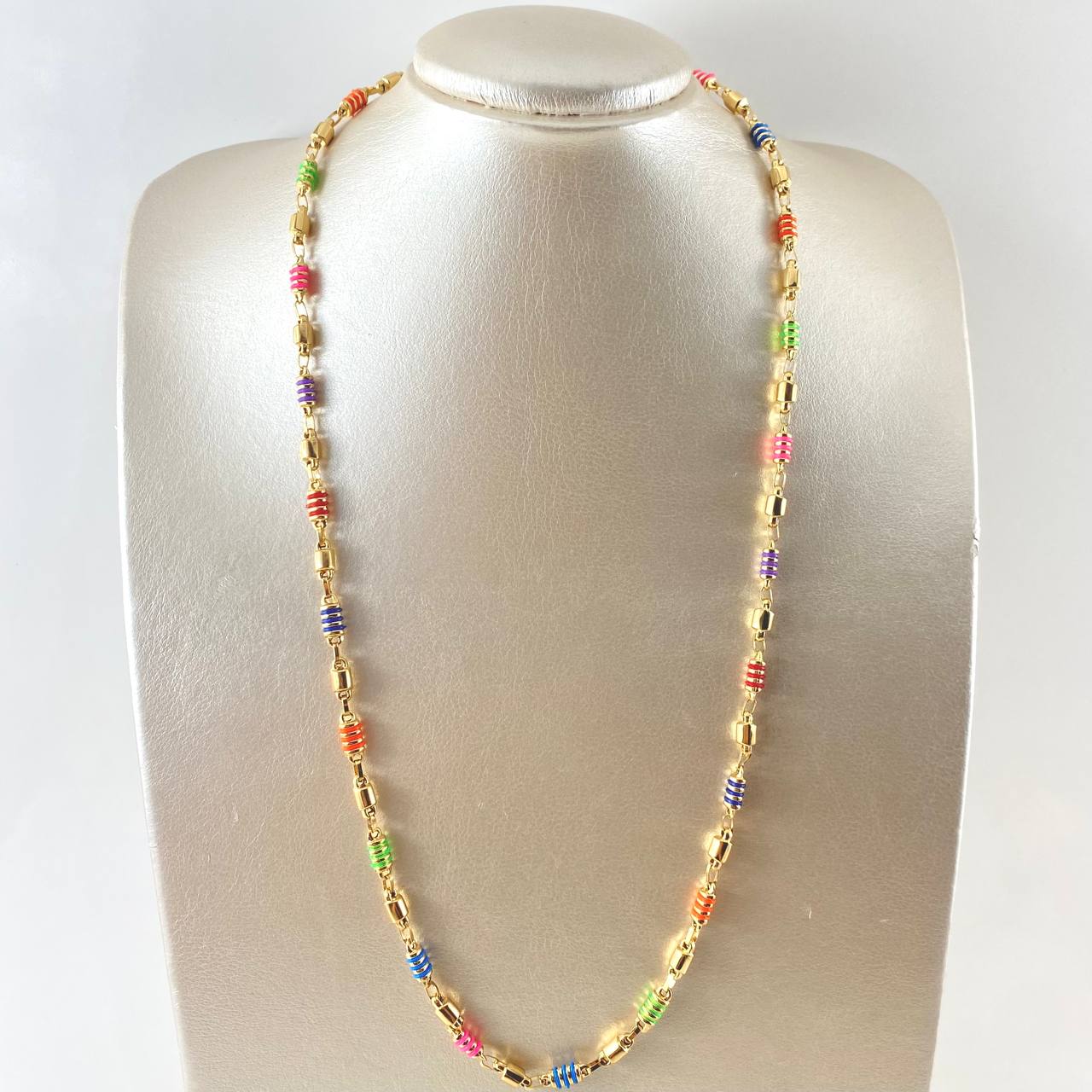 Cadena Rustica Barril Combinado 16.75gr / 65cm / 4mm-5mm Lisa Cauchos De Colores Oro Amarillo 18K