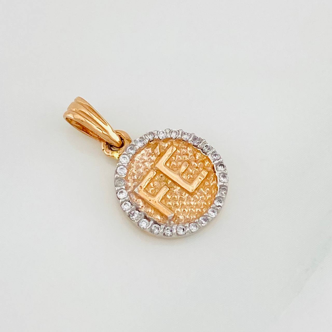 Dije Fe 1.3g / 2cm Dos Oros Blanco Rosa 18K