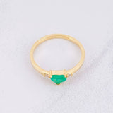 Anillo Corazón 2 Chispas Esmeraldas 25pts Diamantes 4pts 2.05g / T7 Oro Amarillo 18K