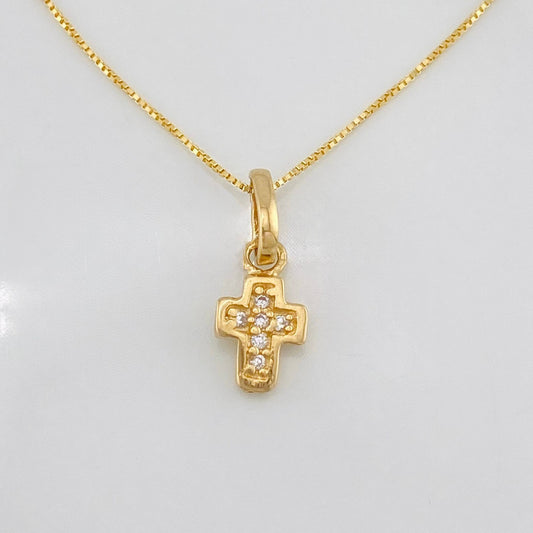 Set Cadena Singapur + Dije Cruz / 1.5g / 40.5cm Oro Amarillo 18K
