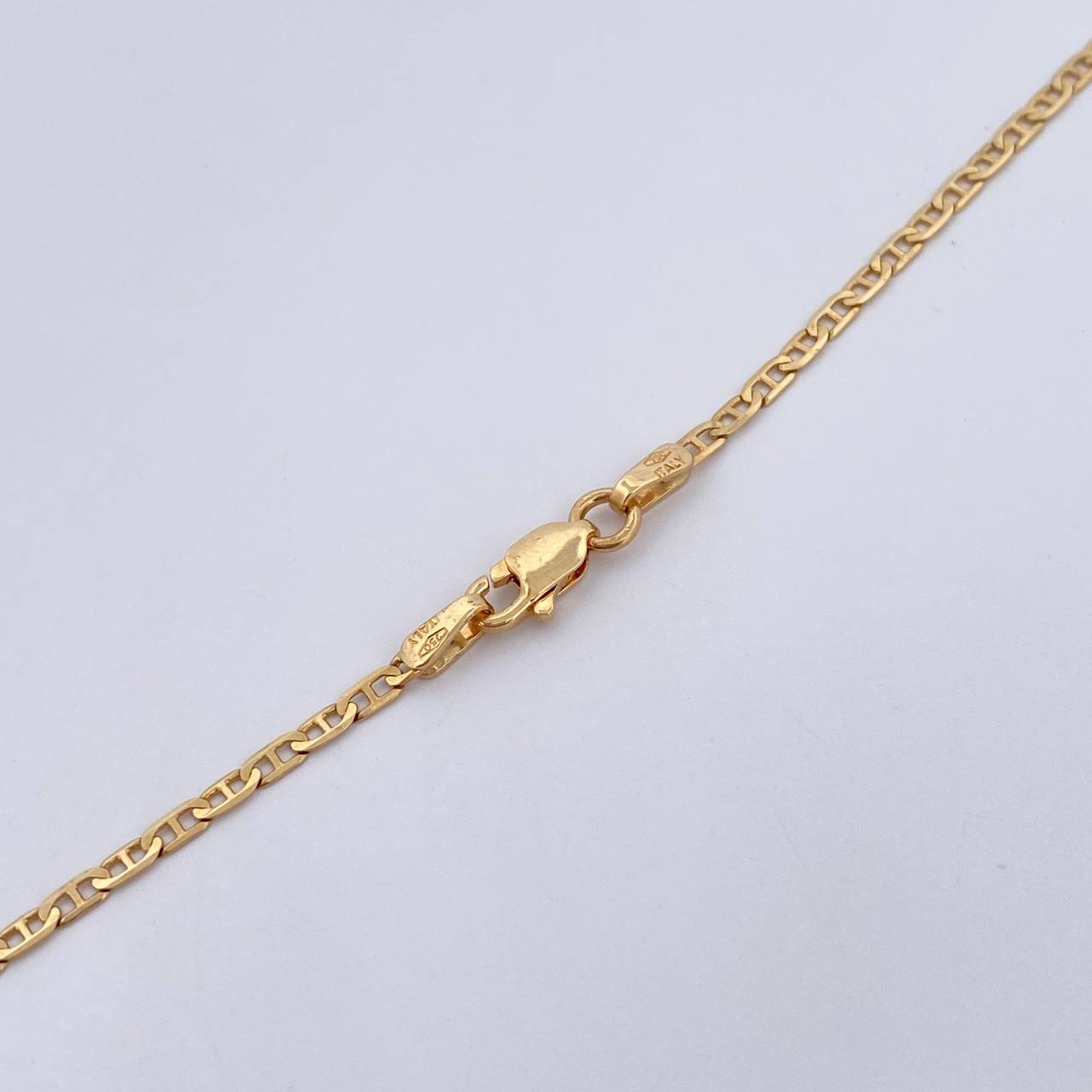 Cadena Escalera 4.75gr / 60.7cm / 1.6mm Oro Amarillo +3 18K $