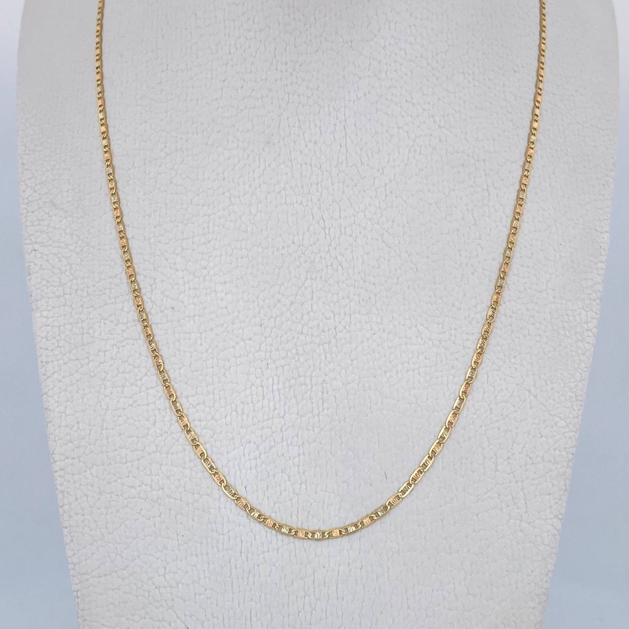 Cadena Escalera Plana 2.55gr / 60.1cm / 1.2mm Diamantada Tres Oros +3 18K $