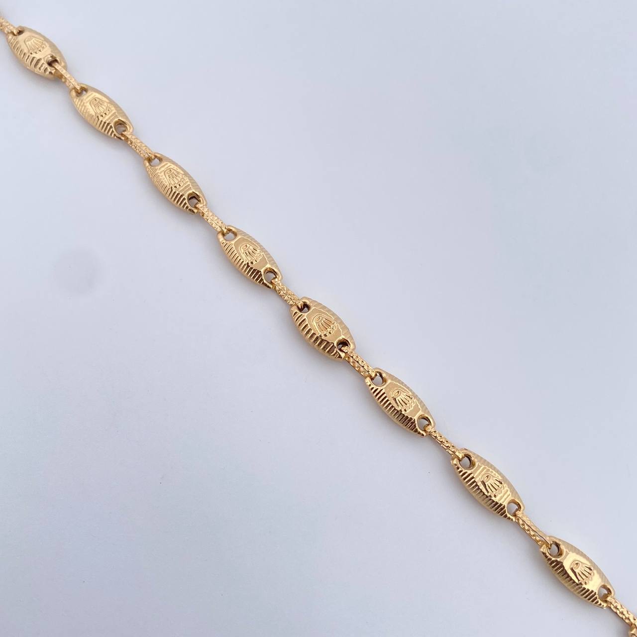 Pulso Rustico Eslabon 4.8gr / 20.5cm / 5.4mm Corona Rx Oro Amarillo 18K $
