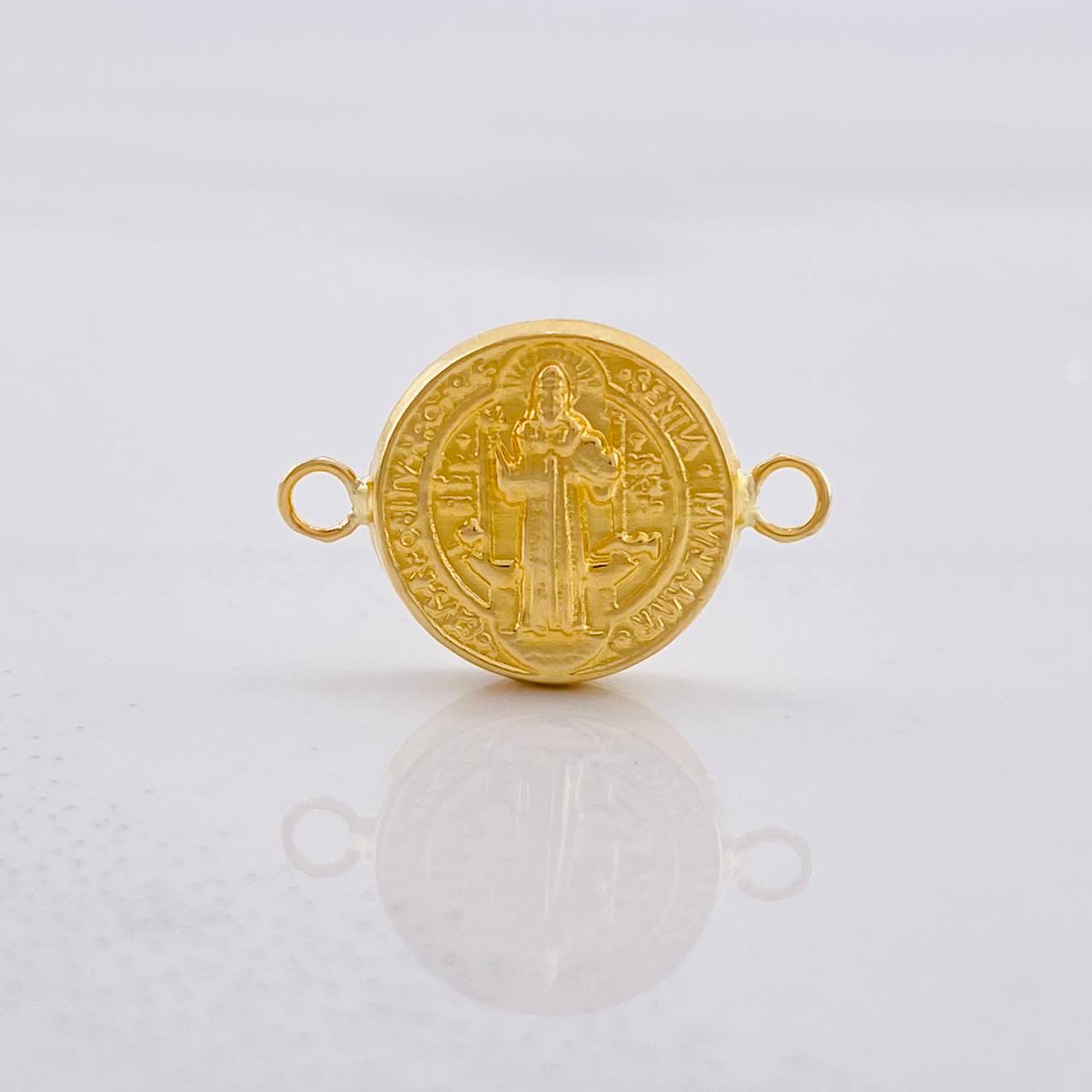 Herraje San Benito 0.8g / 1.8cm Oro Amarillo 18K